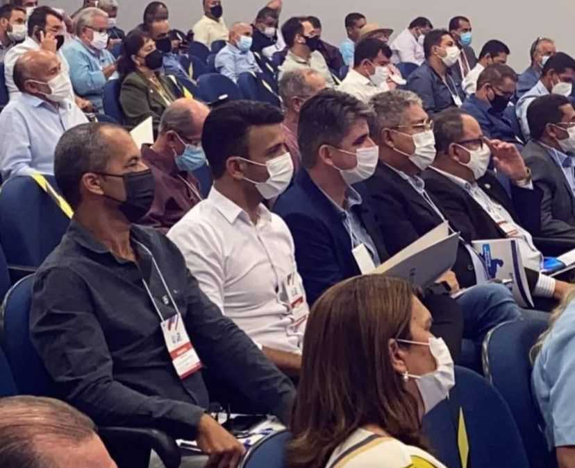 Camacã: Prefeito Paulo do Gás participa de reunião da UPB em Salvador e audiências com Secretarias e Deputado. 
